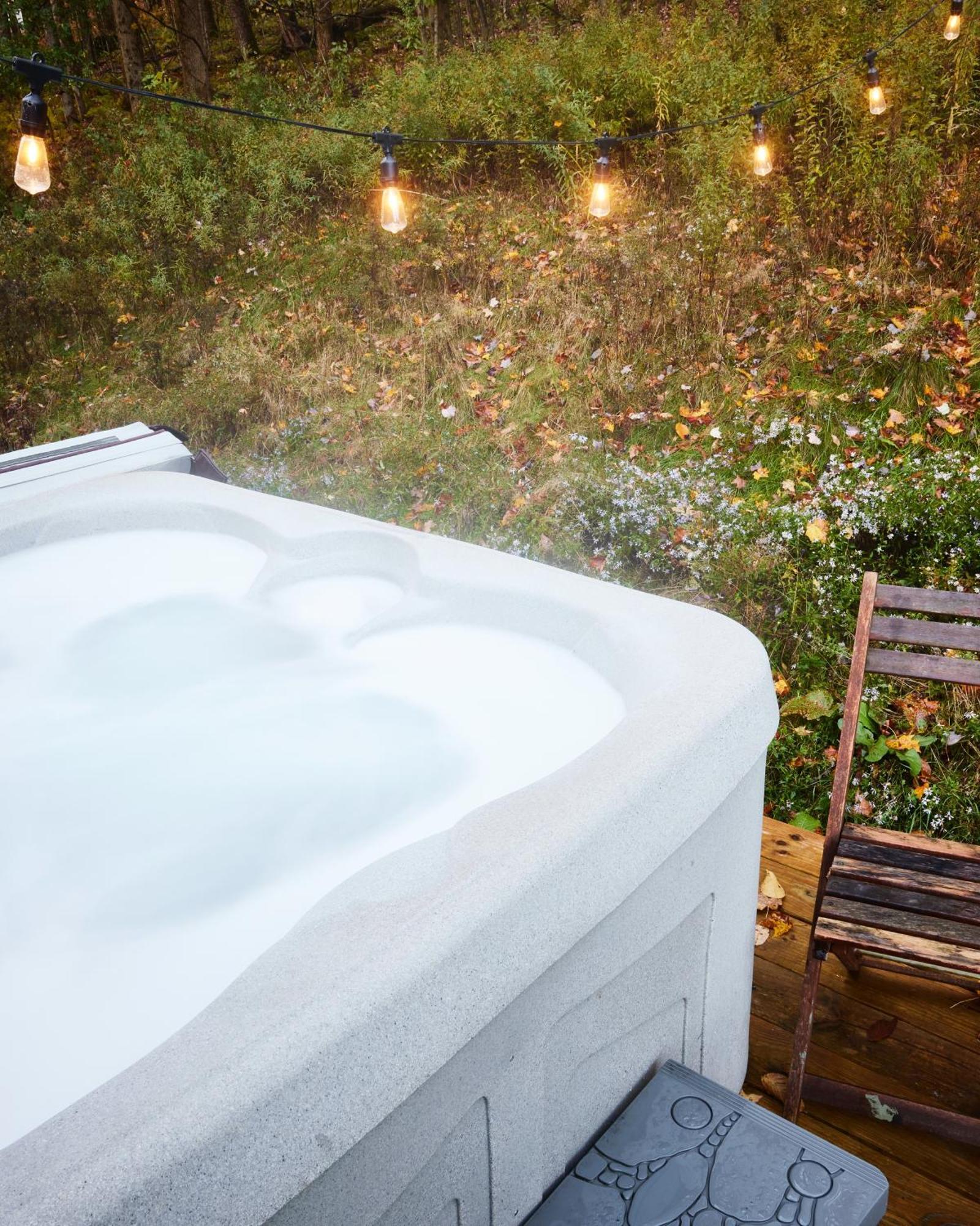 Cozy Cottage With Jacuzzi And Fire Pit And Reading Nook! Livingston Manor Exterior foto